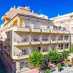 Madrid Отель 3*