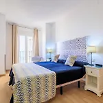 Отель Madrid Торевьиа