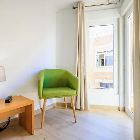 马德里酒店 3* 托雷维耶哈