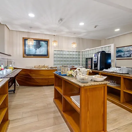 马德里酒店 酒店 托雷维耶哈