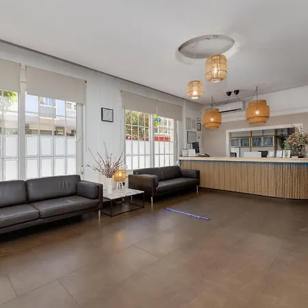 马德里酒店 酒店