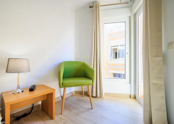 Madrid 3* Торевьиа