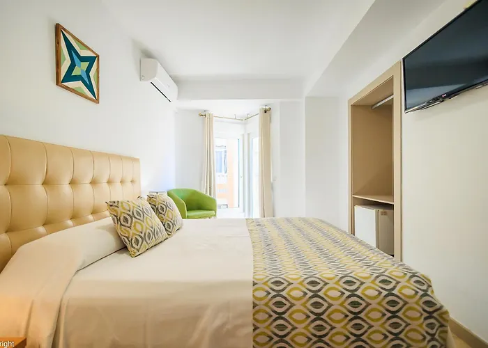 Madrid Отель 3*