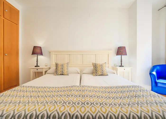 Madrid 3* Торевьиа