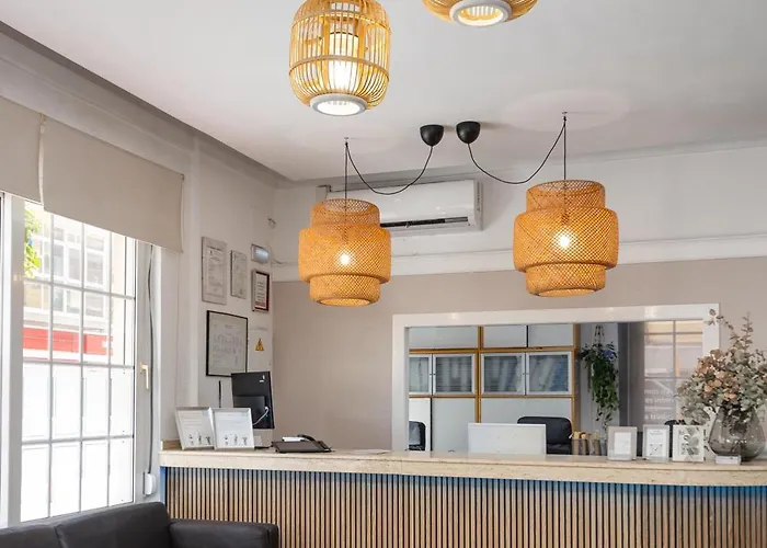 Madrid 3* Торевьиа