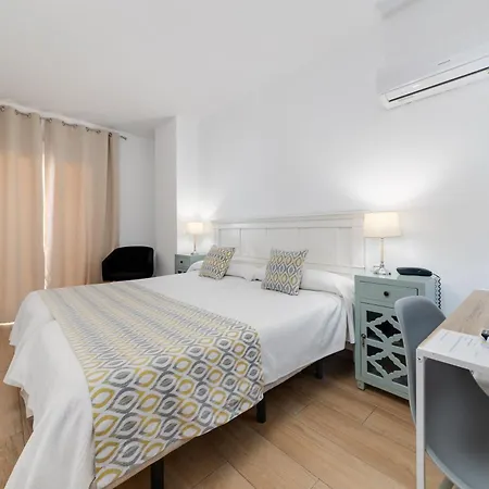 Madrid Отель Торевьиа