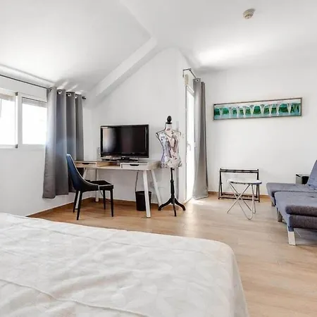 Madrid 3* Торевьиа